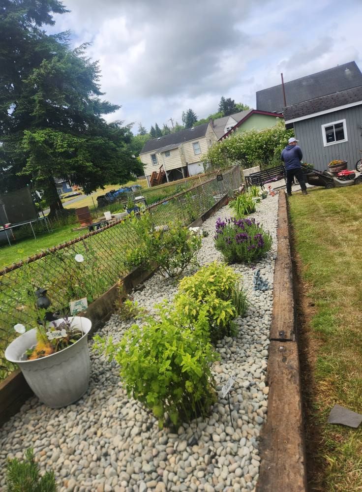 All Photos for Bob's Yard Care & Landscaping in Raymond, WA