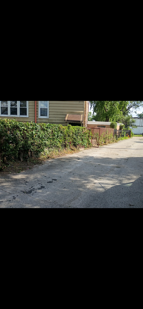 All Photos for Superior Lawn Care & Snow Removal LLC  in Chicago, IL