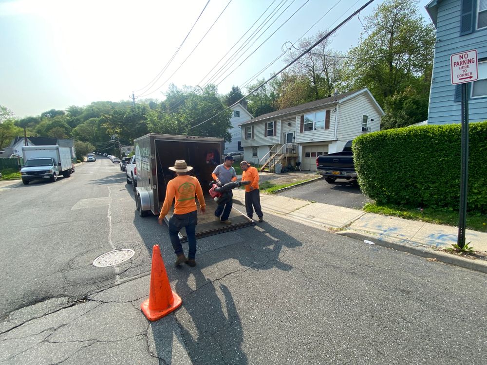 All Photos for Zaldivar’s Lawn Care INC  in Peekskill, NY