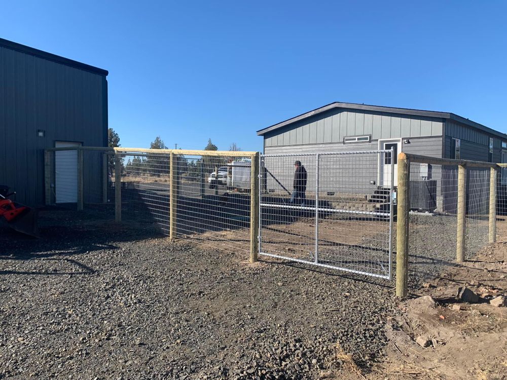 Farm and Ranch Fencing for All ‘Round Boys in Prineville, OR