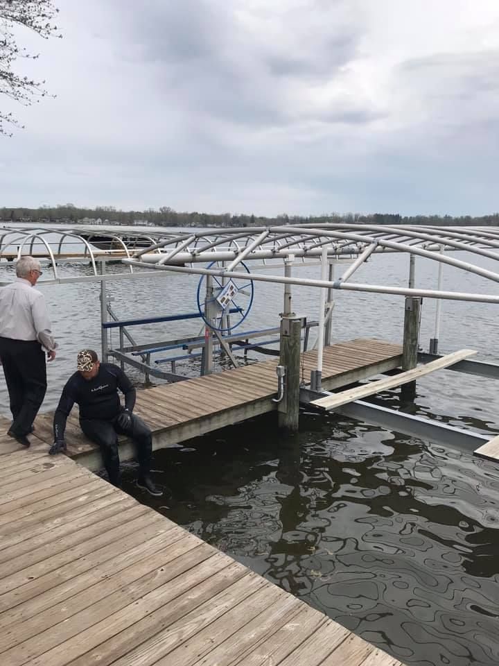 Boat lift Installation for Wagner's Lift and Dock Shop LLC in Watervliet, MI