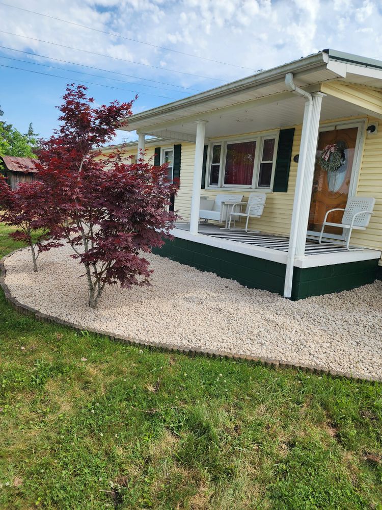 All Photos for Williams Lawn and Land in Sharps Chapel, TN