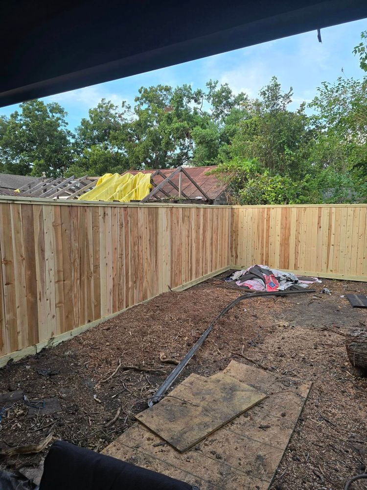 Fences for Mondragon Fencing/Remodeling in Houston, TX