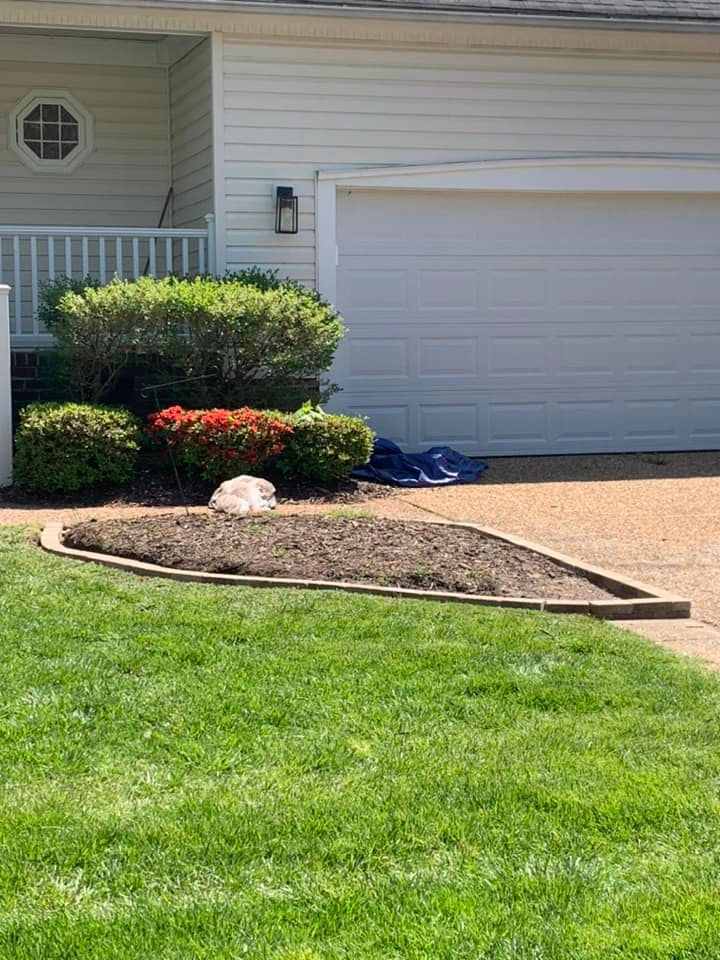 Landscaping for Three Brothers Lawn & Landscaping LLC in Yorktown, VA