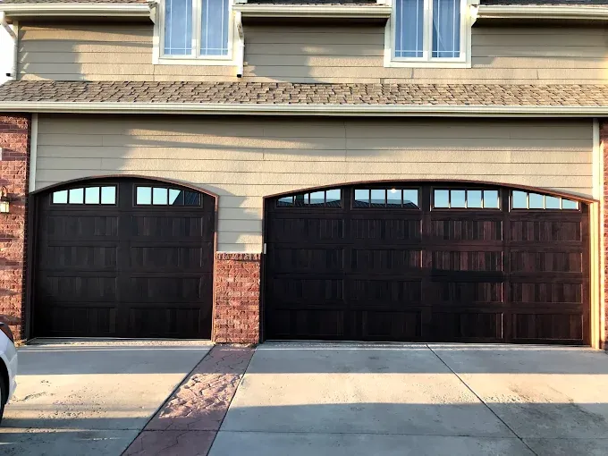 All Photos for 423 Garage Doors in Signal Mountain, Tennessee