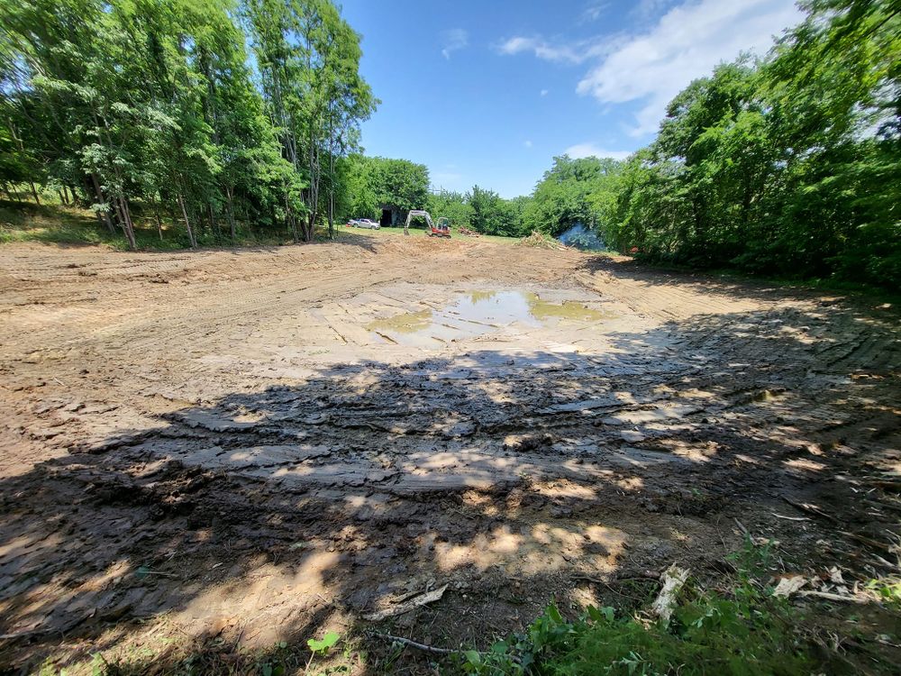 Our Site Preparation service includes clearing and grading land for construction projects, ensuring a level and stable foundation. Trust us to prepare your property efficiently and professionally for your project's success. for Kelly’s Excavating and Dirt Work in Kansas City,, MO