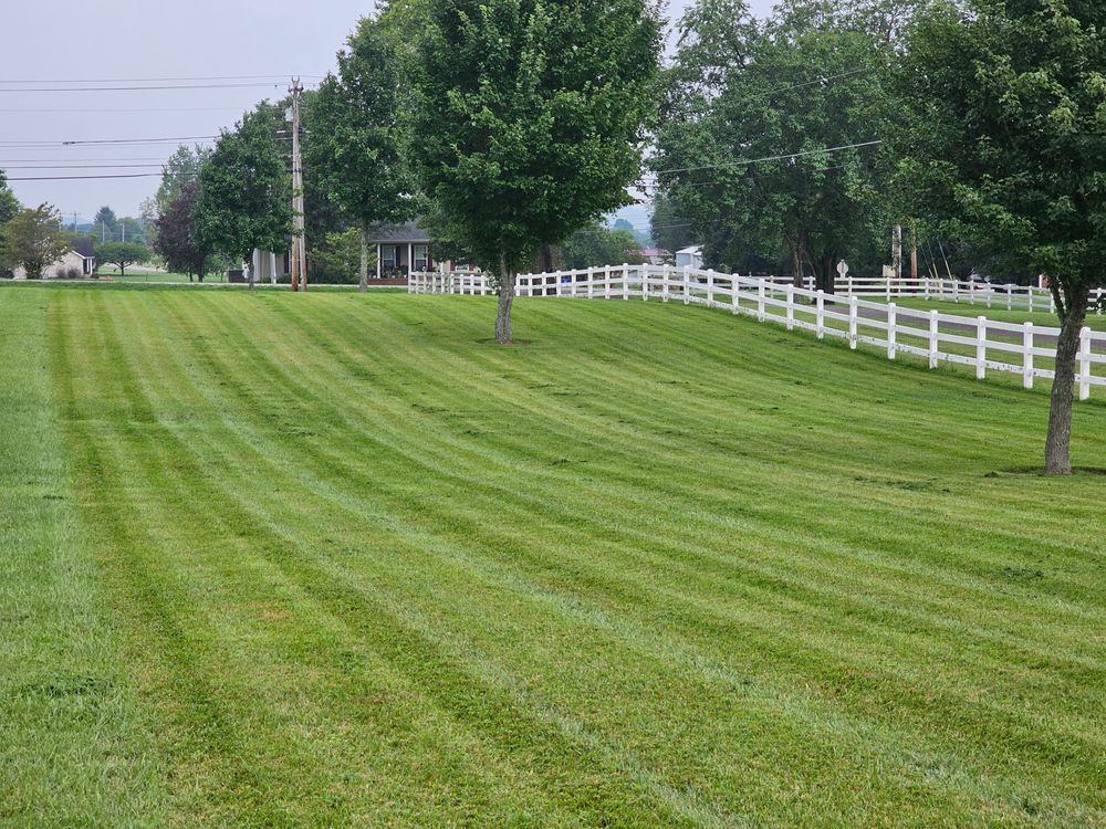 Lawn Care for Lawnscapers TN in White House, TN