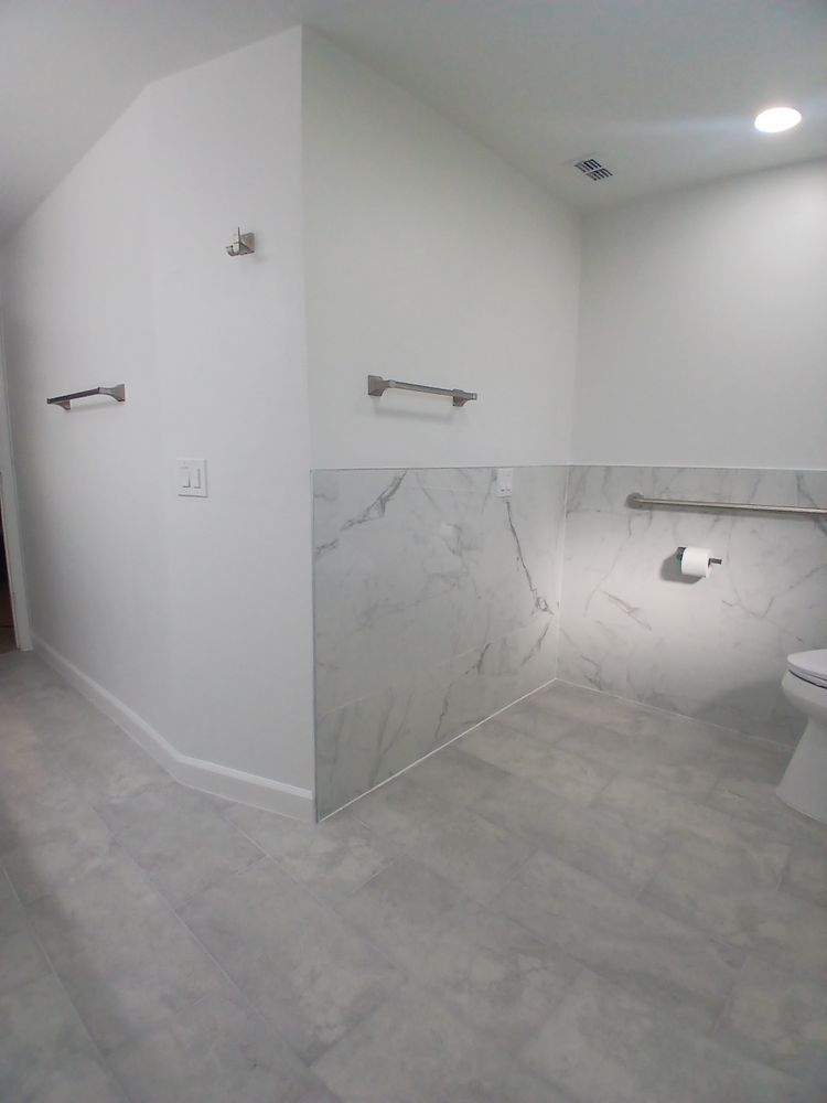 Bathrooms  for The Pro's Painting and Handyman Services in Haines CIty, FL