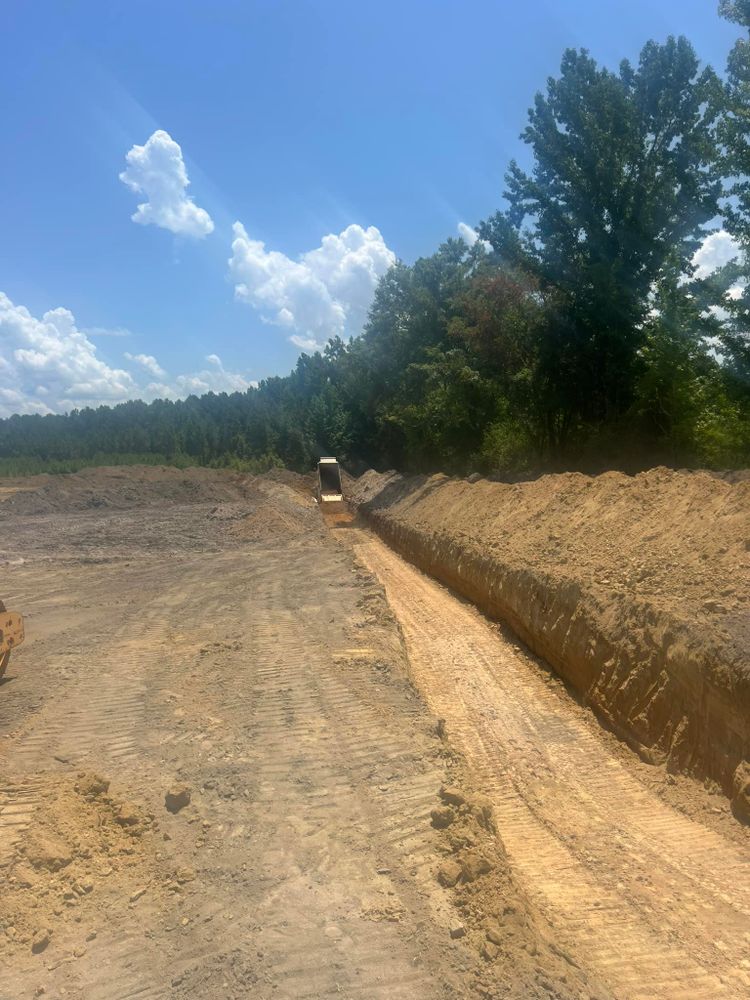 Excavation for DC Construction Company LLC in Clanton, AL