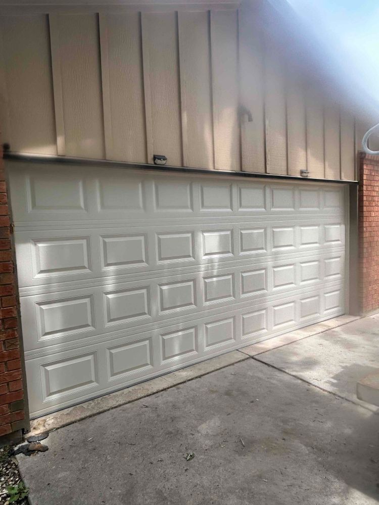Residential for Pikes Peak Overhead Doors in Colorado Springs, CO