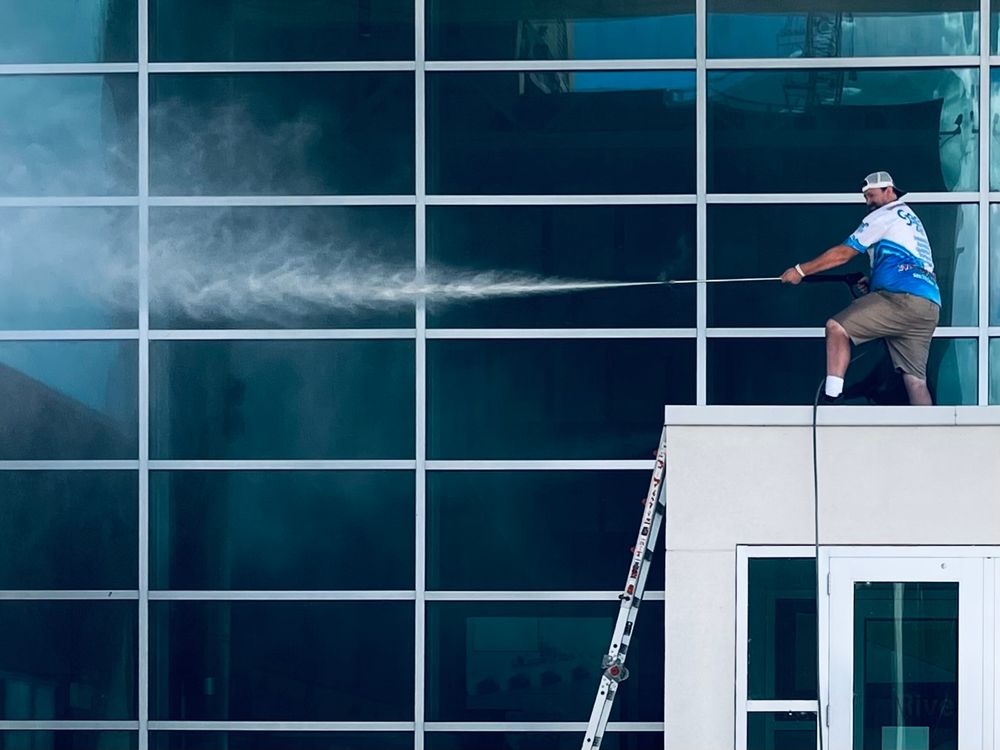 Commercial Window Cleaning for See2it Clean in St Louis, MO