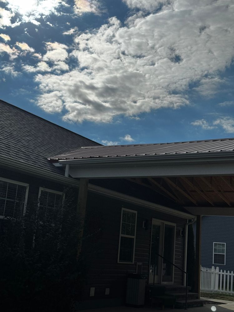 Roofing for Erie Builders & Construction in Sandusky, OH