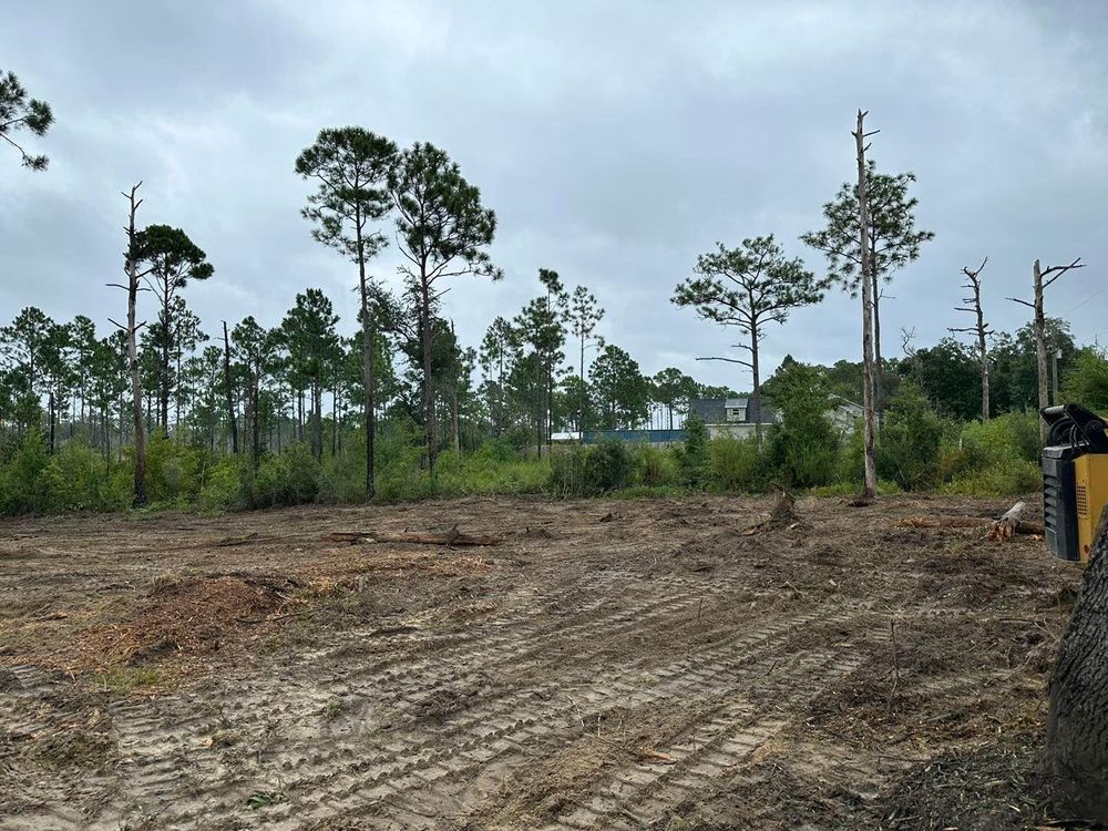 All Photos for White’s Land Maintenance in Milton,, FL