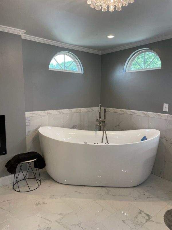 Shower for Servicolor Painting in Macon, GA