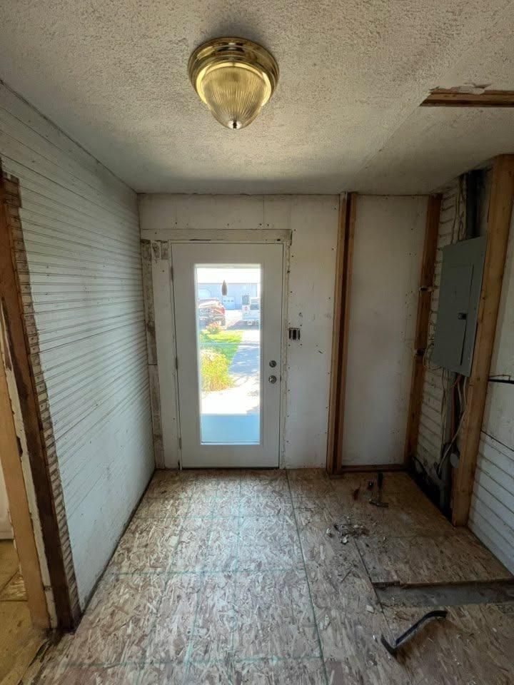 All Photos for Eachus Enterprises LLC in Lebanon, IN