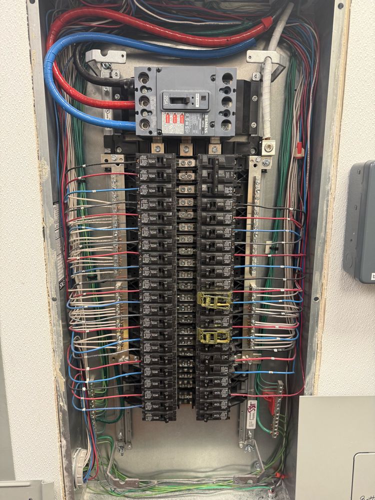 All Photos for Li Electric of TN in Columbia, TN