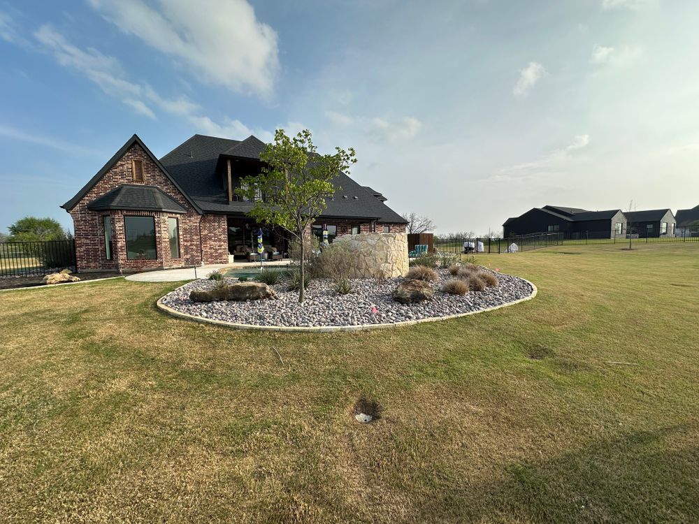 Fine Line Lawn Care & Landscaping team in Aledo, TX - people or person