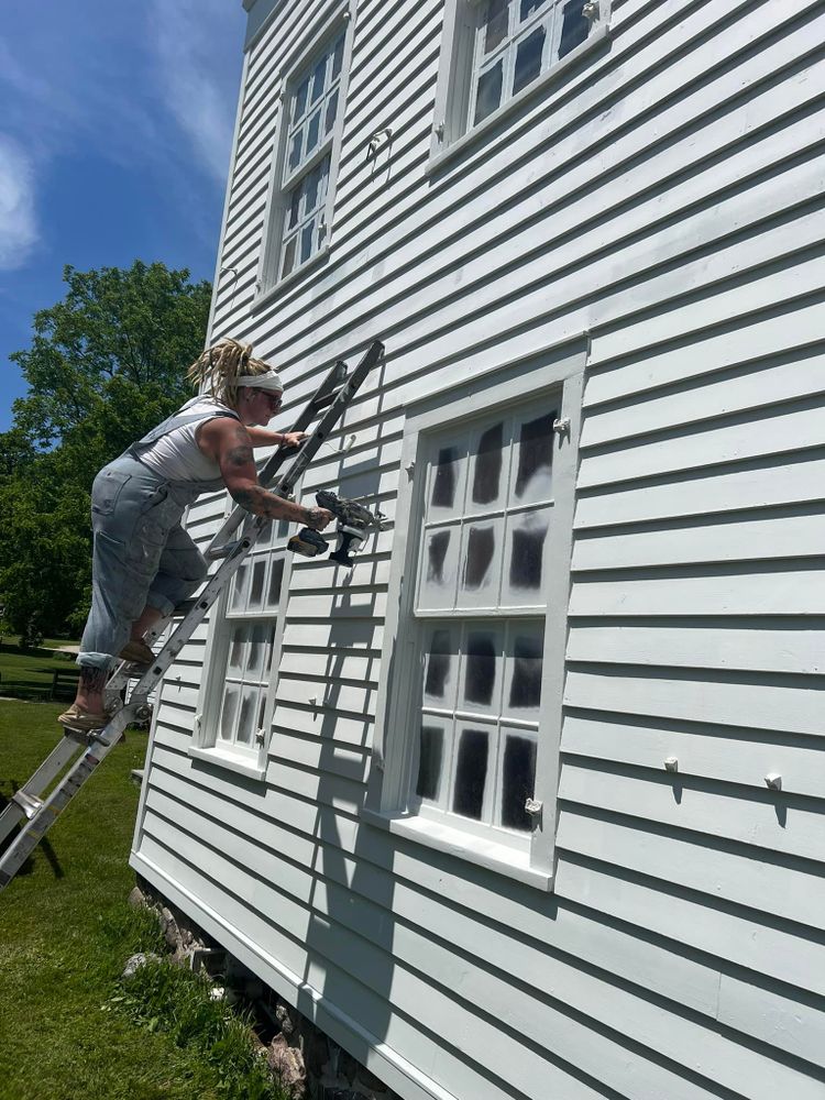 If the home is where the heart is, then you want your home to look great. It all starts with a fantastic exterior. From exterior touchups to full home recoating we cover it all. for Ace Painting in Sheboygan County,  WI