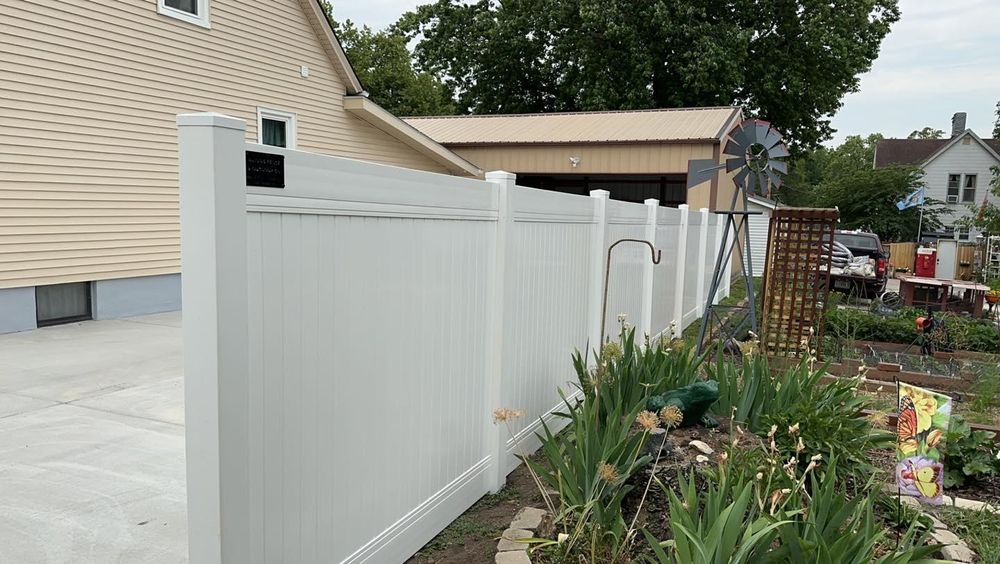 Fence Installation for Illinois Fence & outdoor co. in Kewanee, Illinois