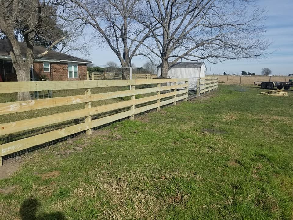 3 and 4 Board Fencing (optional wire added) for Pride Of Texas Fence Company in Brookshire, TX