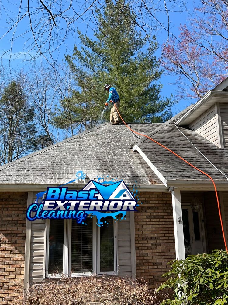 Roof Washing for Blast Exterior Cleaning in  Hendersonville, NC