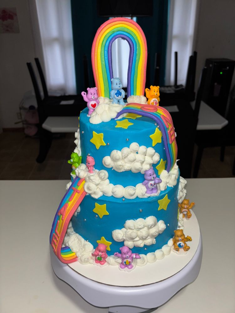 Custom Cakes and Cupcakes for Crumble Creations in Springfield, IL