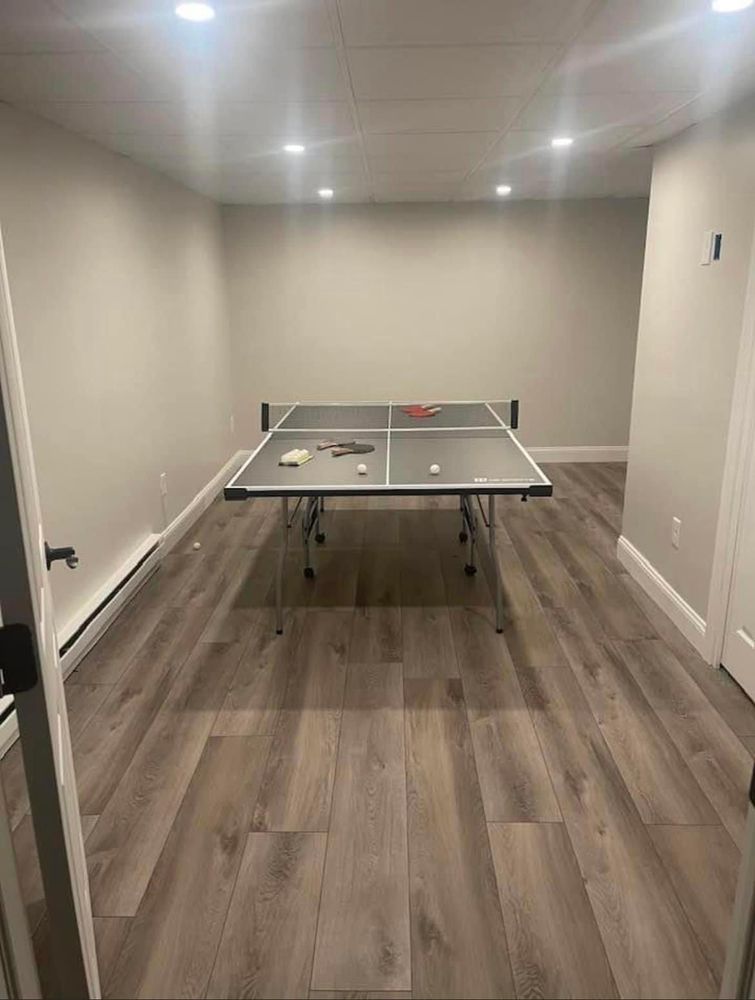 All Photos for Laura Mae Properties in Wolcott, CT