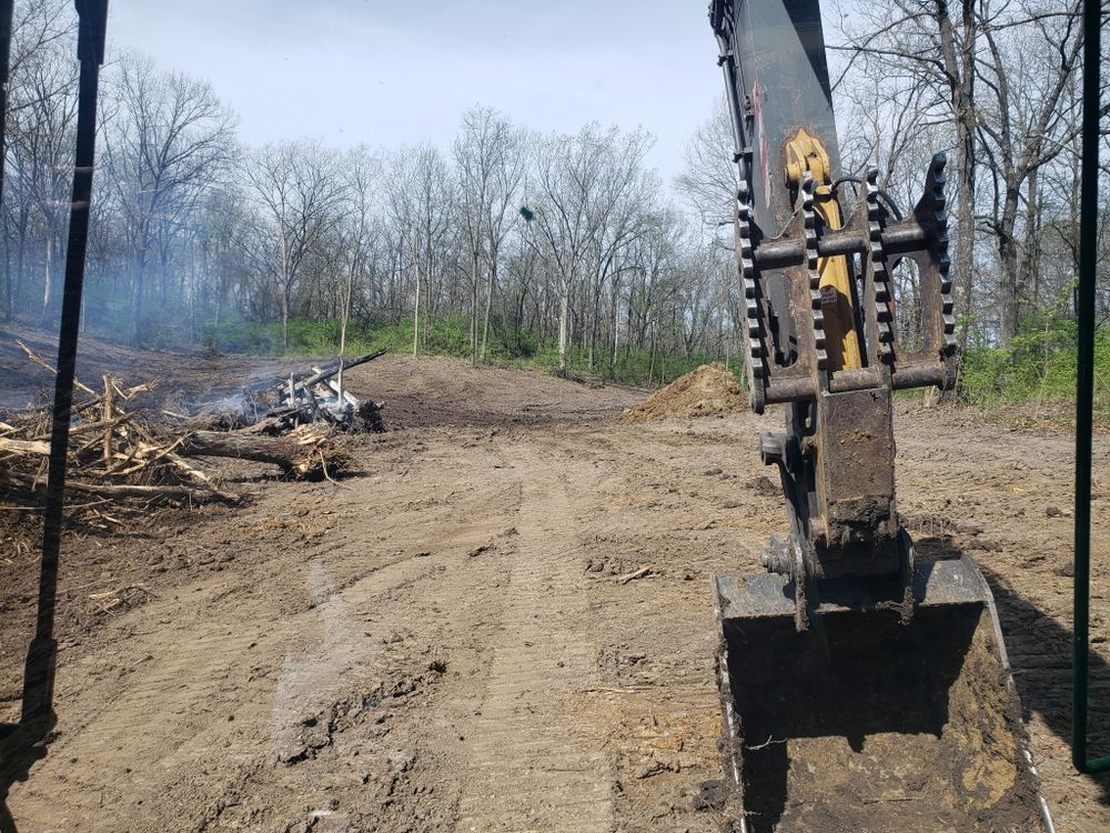 All Photos for BDS Trucking & Excavating in Litchfield, IL