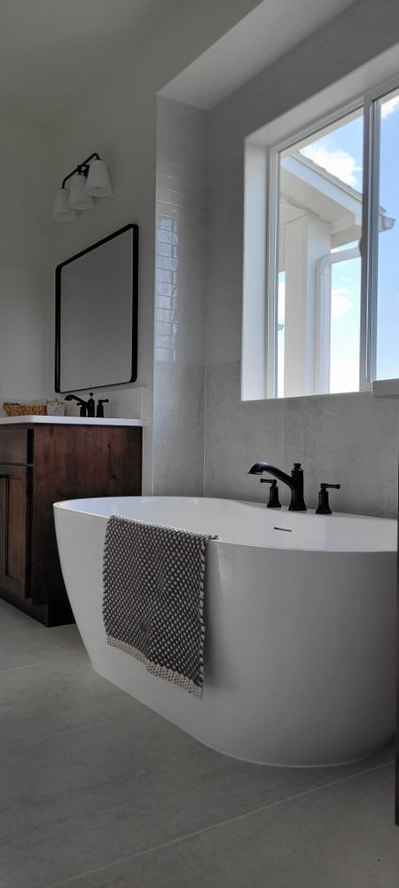 All Photos for Tip Top Tile in Idaho Falls, ID