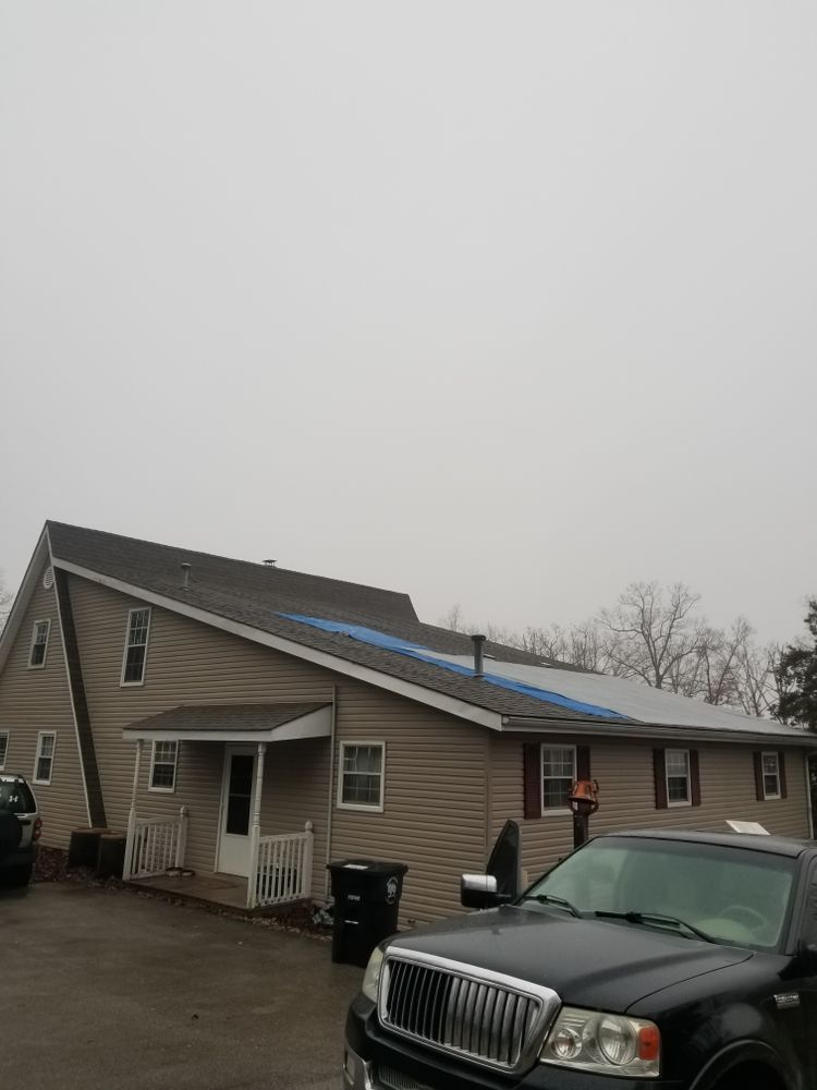 Roofing for Winchester Construction & Remodeling in Cave City, KY