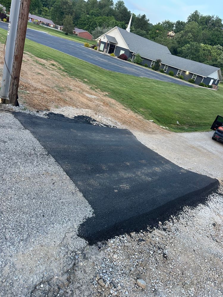 All Photos for Metzler Paving and Sealcoating LLC in Jacksboro, TN