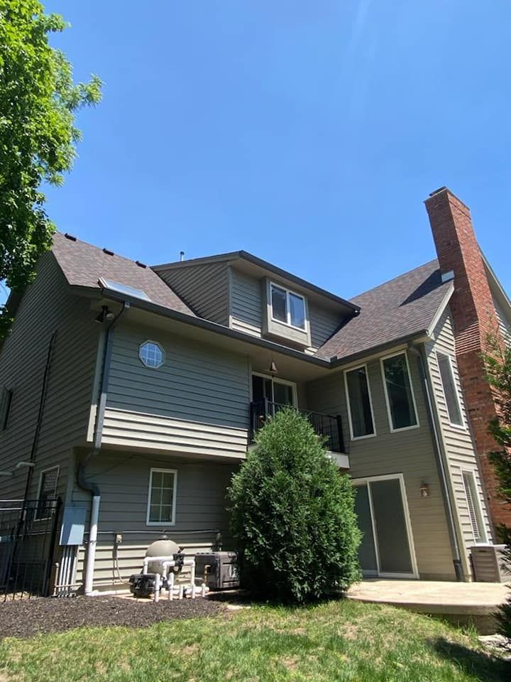 Exterior Painting for Mike Paints in Peoria, IL