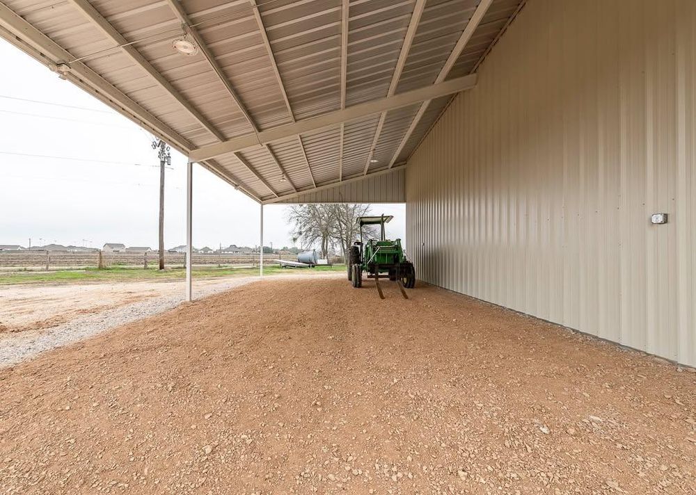 All Photos for CWC Custom Homes & Barndominiums in Snook, TX