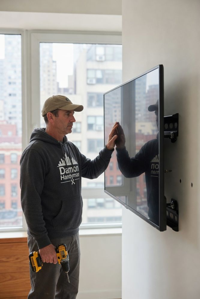 TV Mounting for Damon Handyman in Manhattan, NY