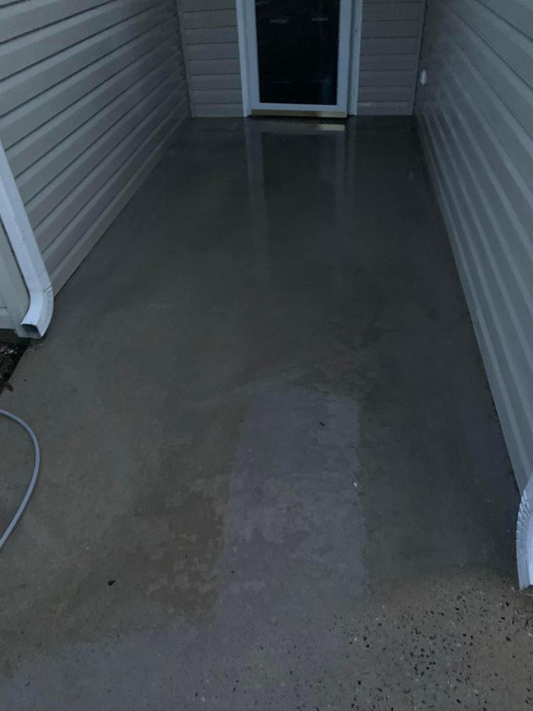 All Photos for X-Stream Pressure Washing and Roof Cleaning in Sandersville, GA