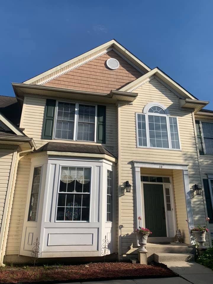 Pressure Washing & Soft Wasching for Five Star Pro Exteriors in Philadelphia, PA