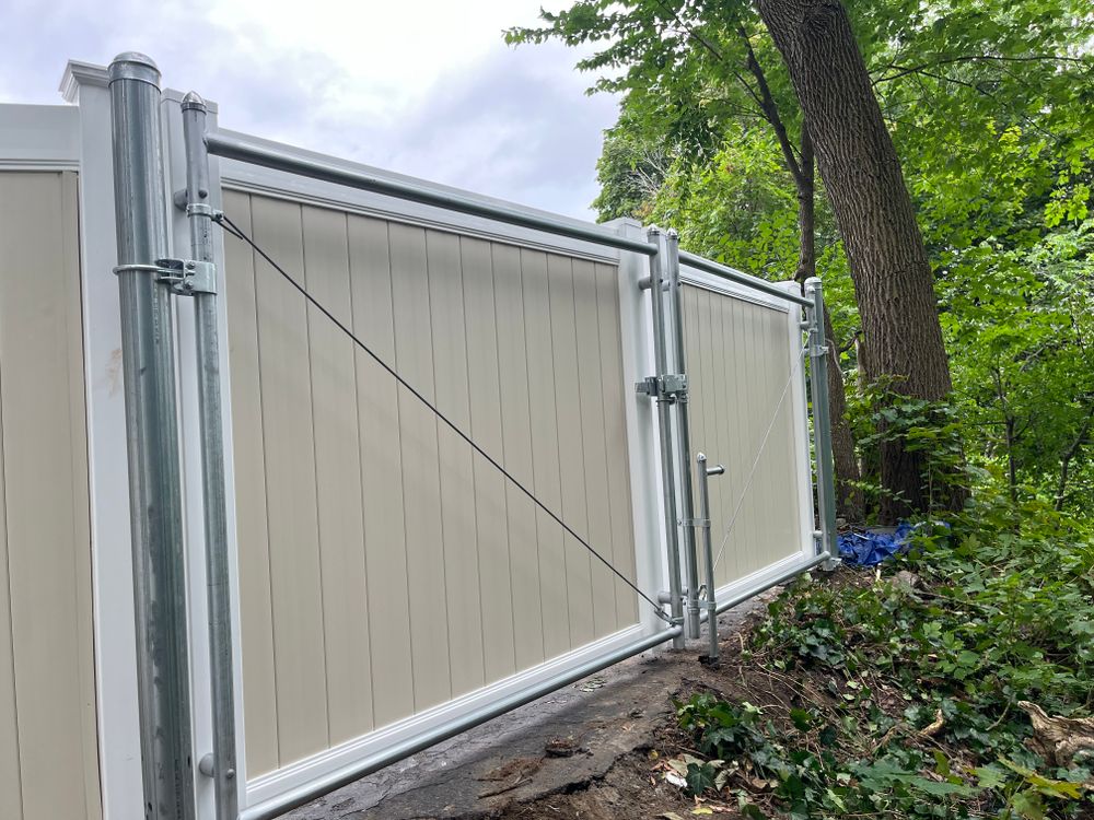 All Photos for Prestige Fence LLC in Londonderry, NH