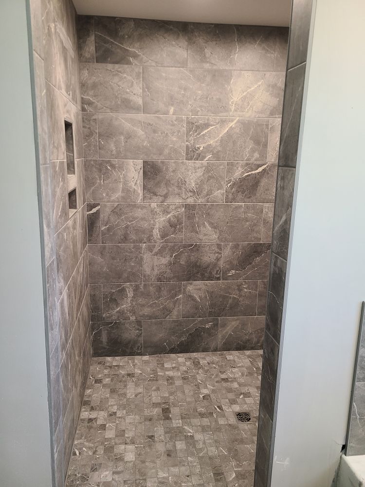 Custom Tile Showers for VersaTile in Deerfield, NH