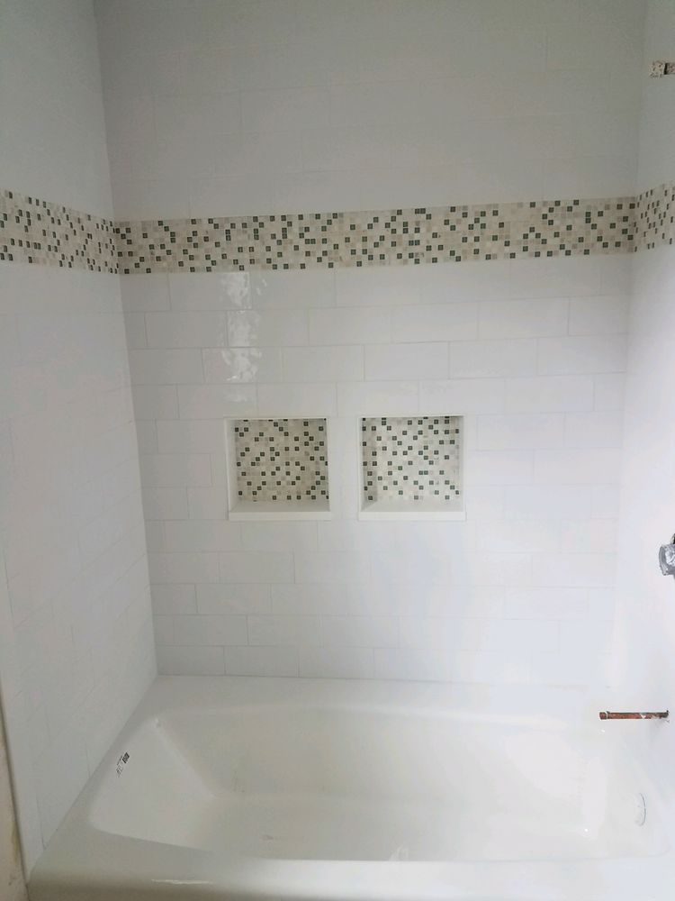Bathroom Tiling for VersaTile in Deerfield, NH