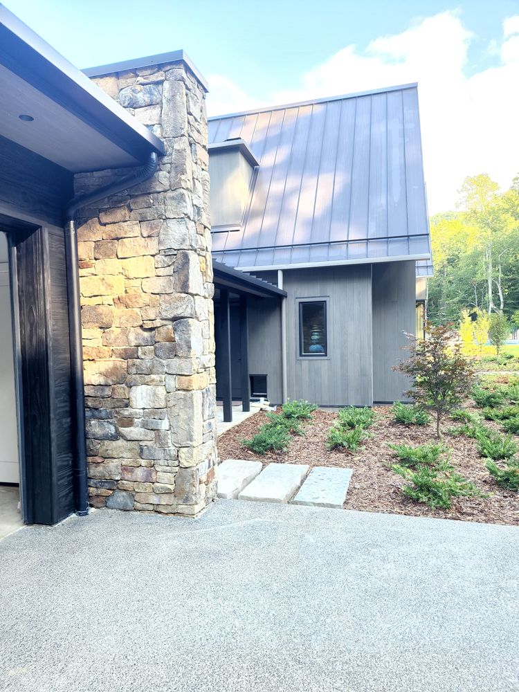 All Photos for Dotson Seamless Guttering LLC in Mars Hill, NC