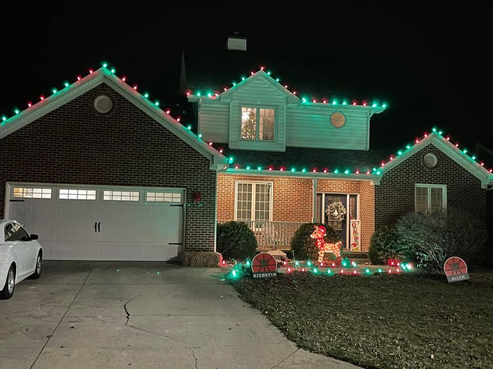 Residential Christmas Light Installation for Indiana Christmas Light Installers	 in Eaton, IN