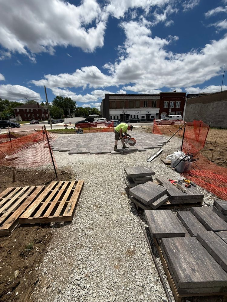 All Photos for Mayfield Landscaping in Staunton, IL