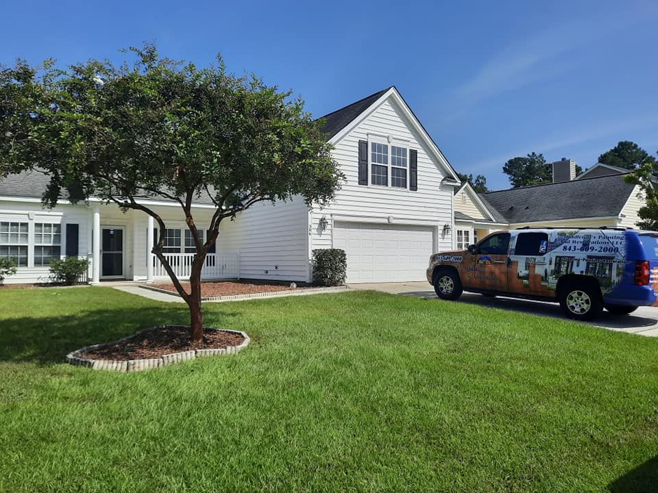 Transform the look of your home with our exceptional Exterior Painting service. Our skilled team will breathe new life into your property, leaving it stunning and protected from the elements. for Middleton's Painting And Restorations  in North Charleston, SC