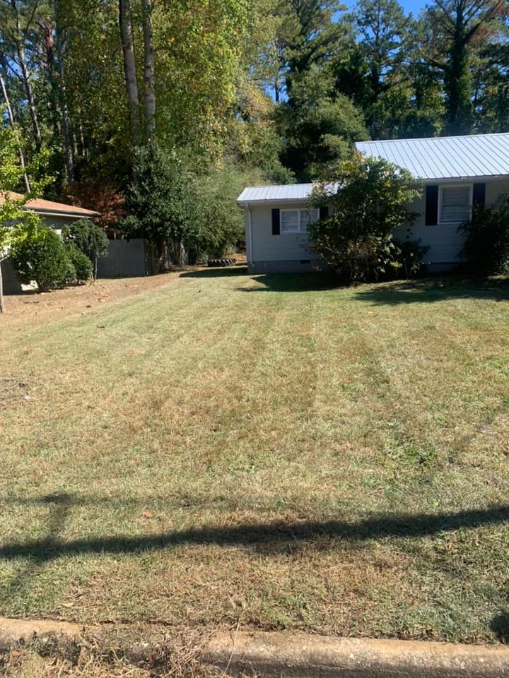 All Photos for I&J MicroMegas Lawncare LLC in Jacksonville, AL