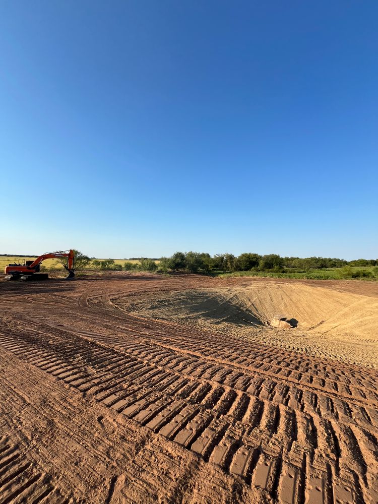 Pond and Lake for South Prairie Construction in Graham, TX