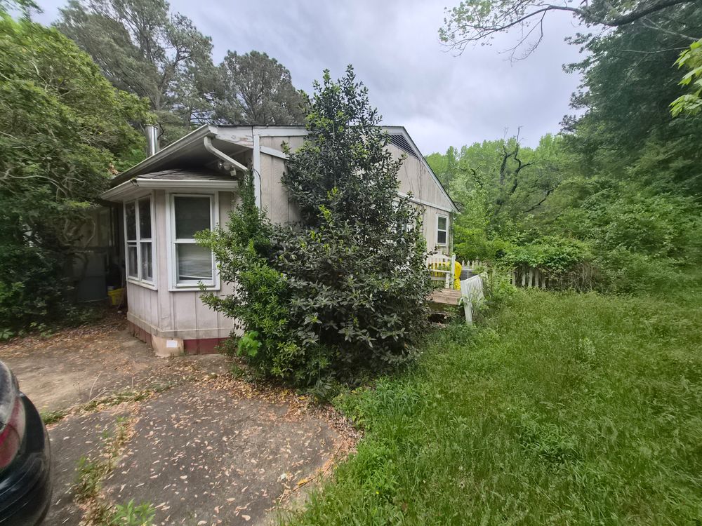 All Photos for 4 Points Lawncare LLC in Hayes, VA