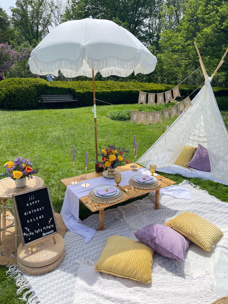 Are you looking for a unique and memorable way to enjoy a special occasion? Indulge in a luxury picnic experience with upscale décor and impeccable service. No need to worry about anything for Pink Tree Picnic in Hartford, CT