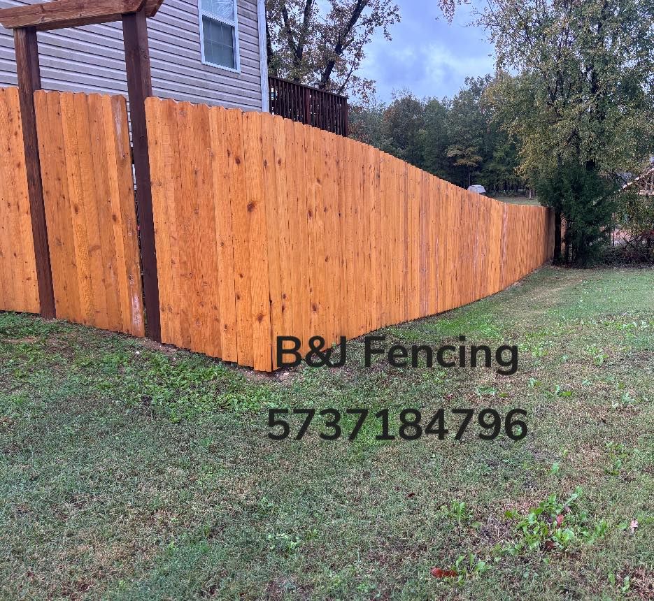 Fencing for B&J Fencing in Harviell, MO