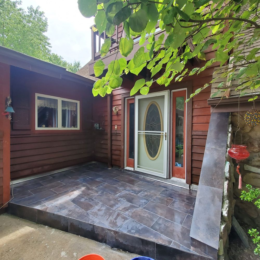 outdoor porcelain tile for Dead Tree General Contracting in Carbondale, Illinois