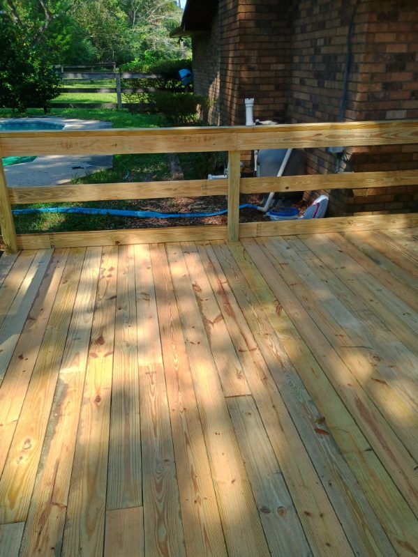 Deck & Patio Construction for JPH Builders Inc. in Milton, FL